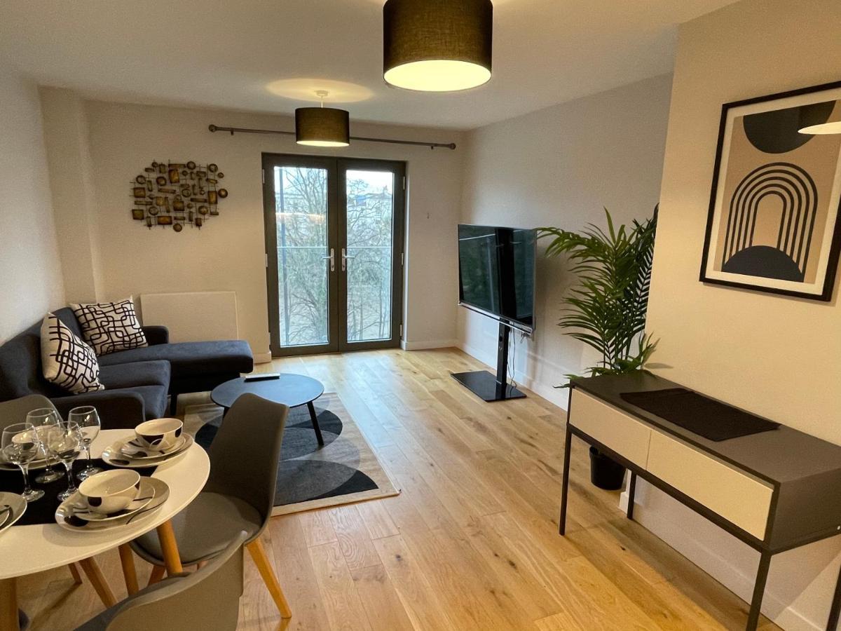 Stunning 2-Bed Apartment In Bristol With Parking Экстерьер фото